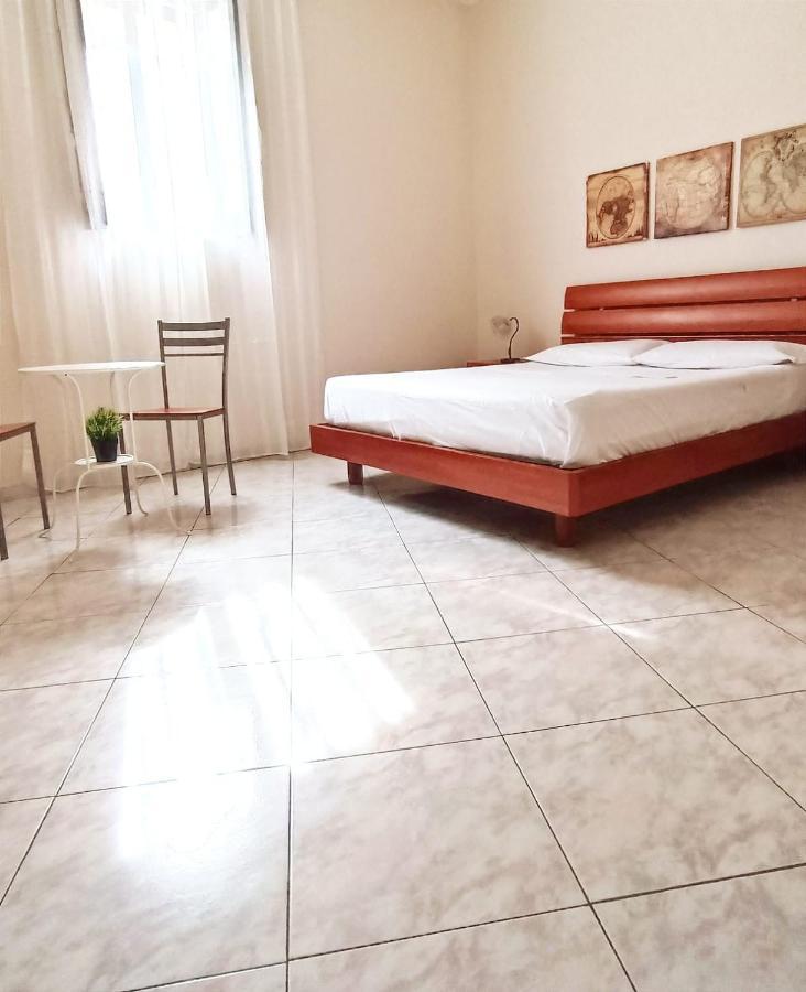 B&B Al Duomo Джаре Екстериор снимка