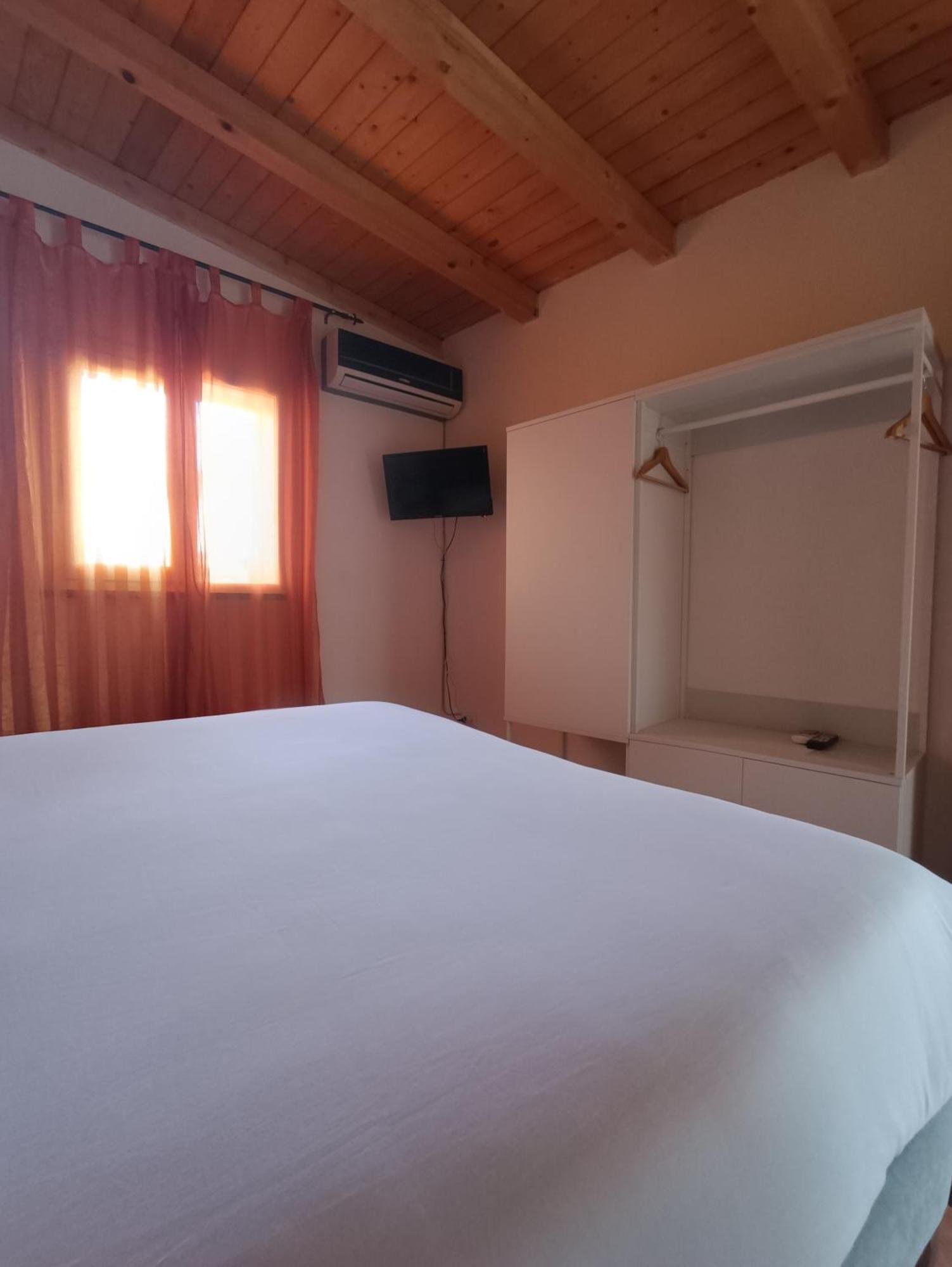 B&B Al Duomo Джаре Екстериор снимка