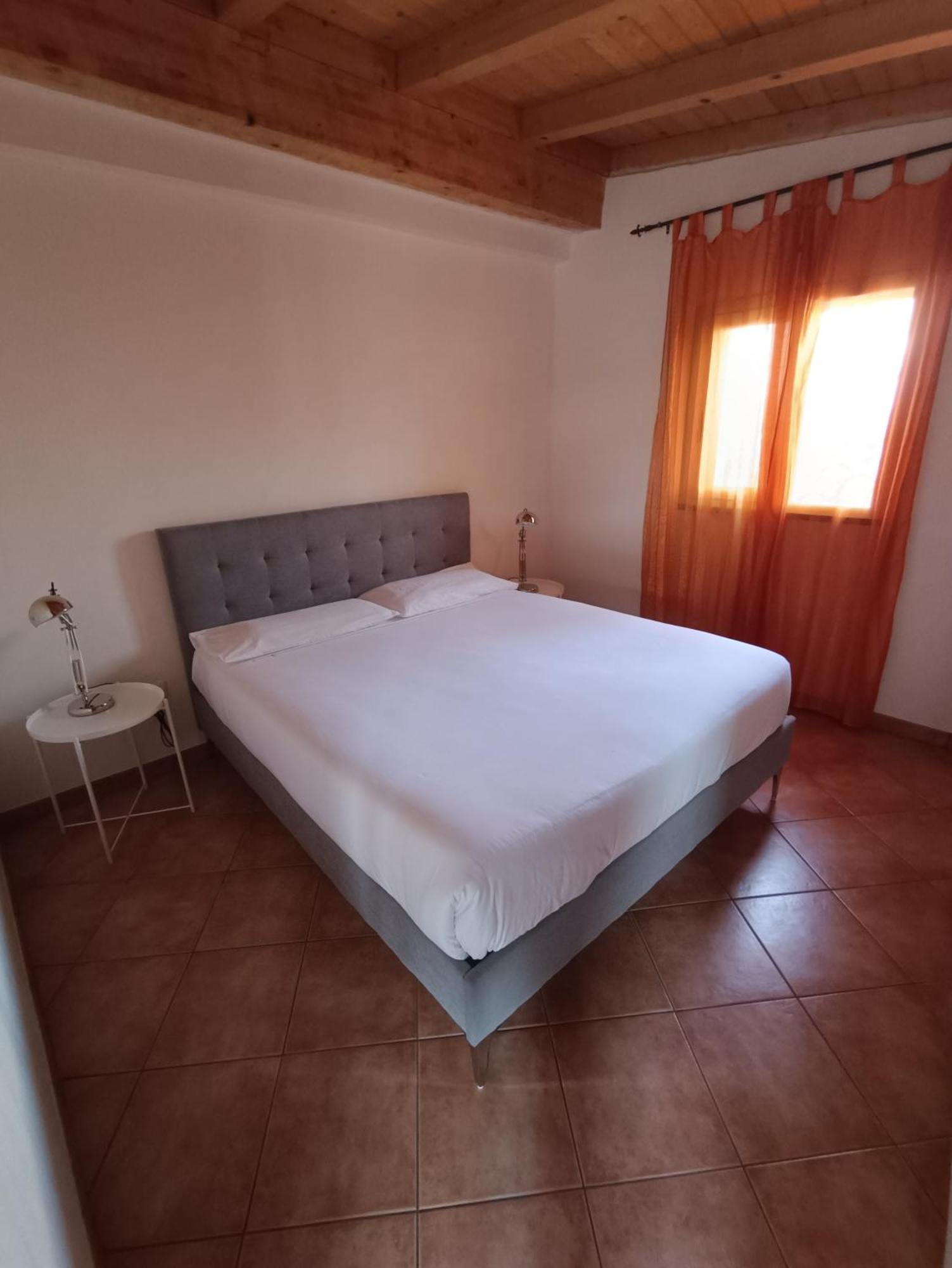 B&B Al Duomo Джаре Екстериор снимка